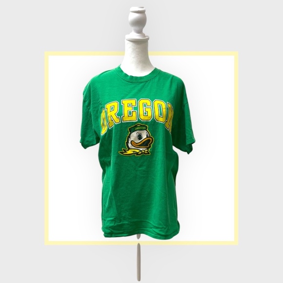 University of Oregon T-Shirt - Picture 1 of 3